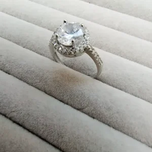 Cubic Zirconia Decor Silver Ring