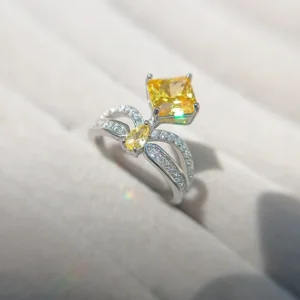 Yellow Knite Ring